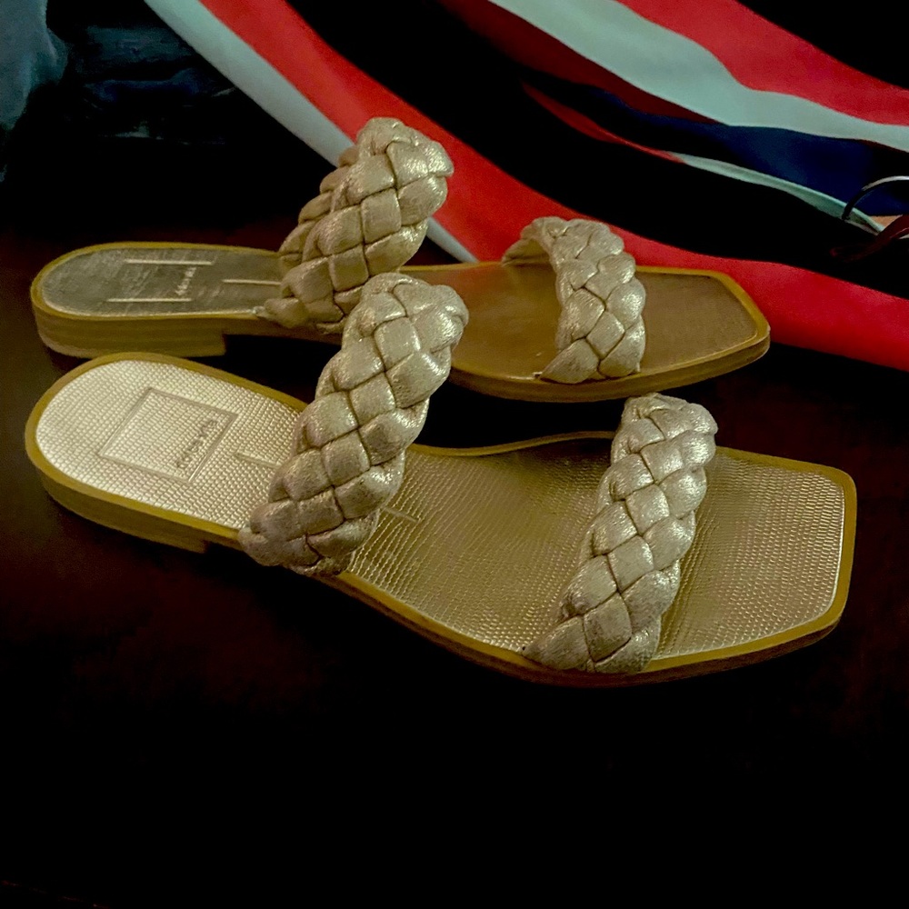 Gold Dolce Vita size 8 sandals VGUC